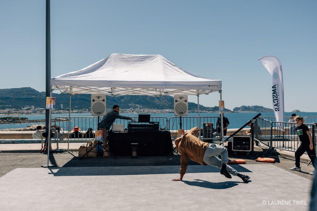 reportage photo sur la Corniche de marseille lors de l'évènement "La Voie est libre"