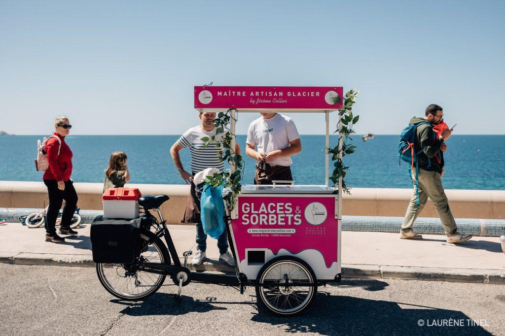 reportage photo sur la Corniche de marseille lors de l'évènement "La Voie est libre"