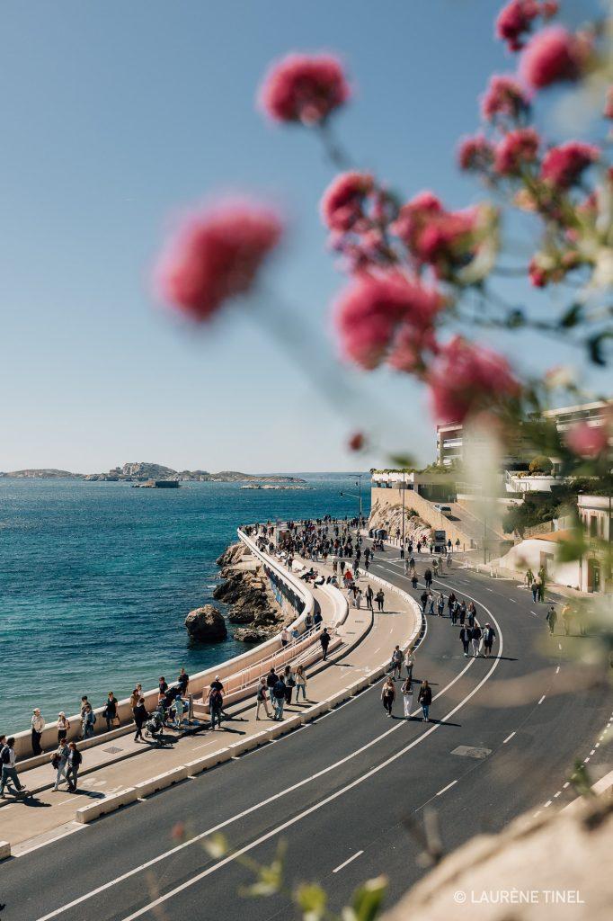 reportage photo sur la Corniche de marseille lors de l'évènement "La Voie est libre"